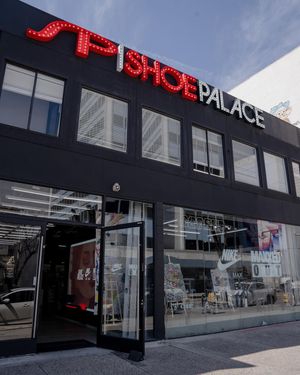 Image post by @shoepalace on Instagram