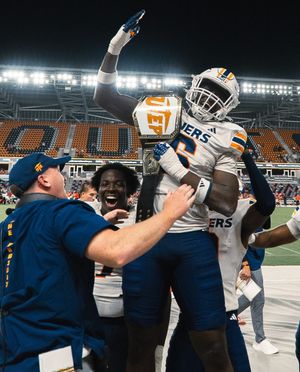 Image post by @utepfb on Instagram