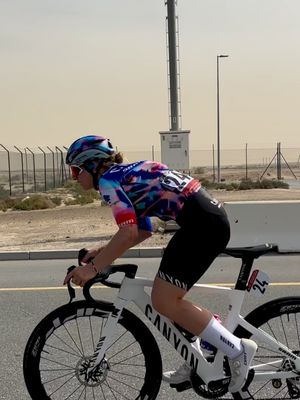 Image post by @wmncycling on Instagram