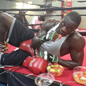 Image post by @bronzebomber on Instagram