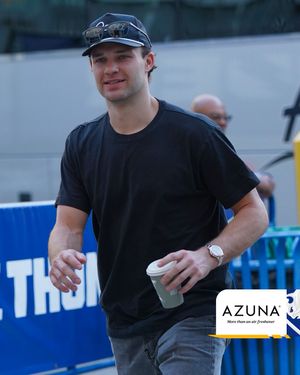 Image post by @buffalosabres on Instagram