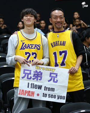 Image post by @southbaylakers on Instagram