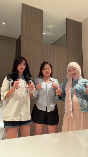 Video post by @rinarstn on TikTok