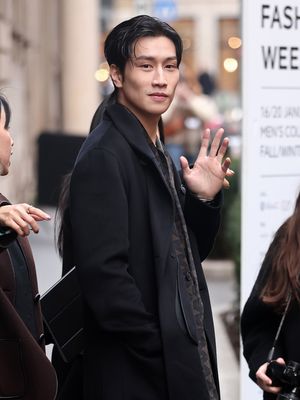 Image post by @ellemenhk on Instagram