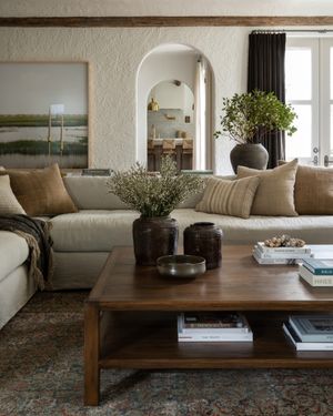 Image post by @shoppeamberinteriors on Instagram