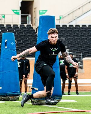 Image post by @meangreenfb on Instagram