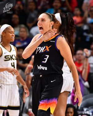 Image post by @phoenixmercury on Instagram