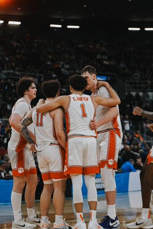 Image post by @ClemsonMBB on Twitter