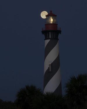 Image post by @stauglighthouse on Instagram