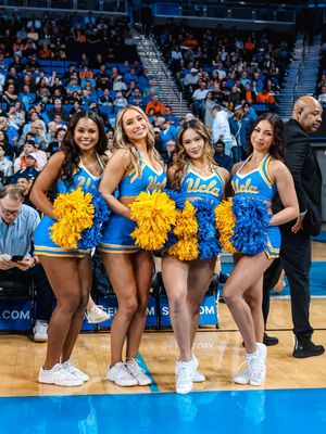 Image post by @uclaspiritsquad on Instagram