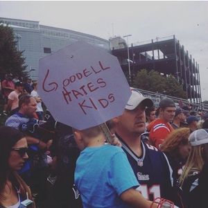 Image post by @qubarstool on Instagram