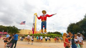 Image post by @visit_dallas on Instagram