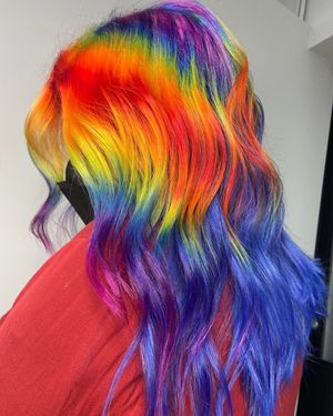 Image post by @pulpriothair on Instagram