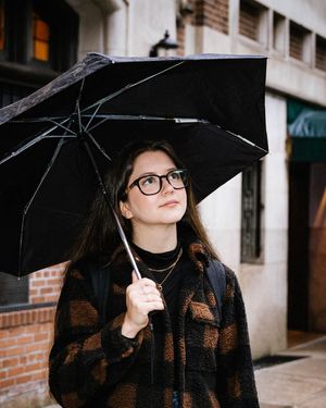 Image post by @lenscrafters on Instagram