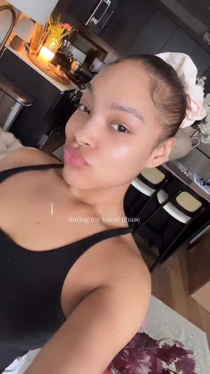 Video post by @enashaolivia on Facebook