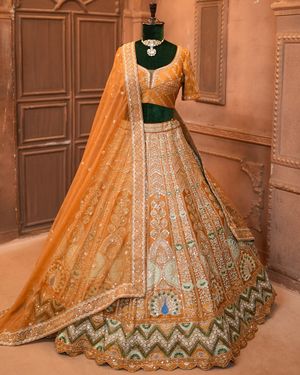 Image post by @ambika_fashion_kolkata on Instagram