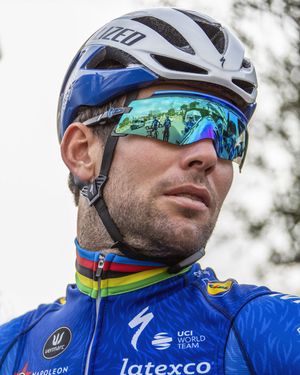Image post by @oakley on Twitter