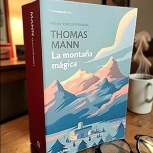 Image post by @amadolibros.uy on Instagram