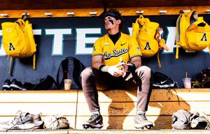 Image post by @AppBaseball on Twitter