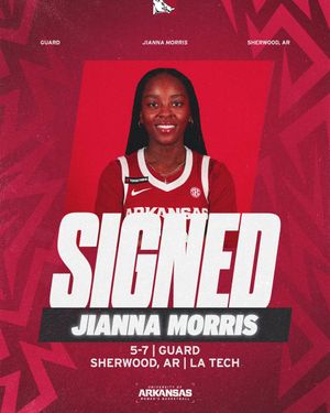 Image post by @RazorbackWBB on Twitter