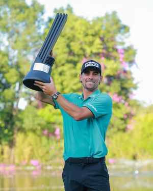 Image post by @pingtour on Instagram