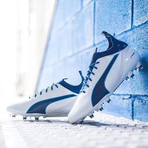 Image post by @soccerdotcom on Instagram