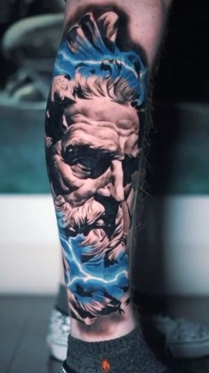 Video post by @skindesigntattoos on Instagram
