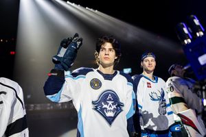 Image post by @mkeadmirals on Twitter/X
