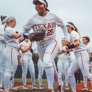 Image post by @texassoftball on Instagram