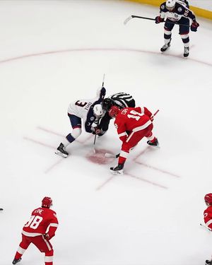 Video post by @DetroitRedWings on Twitter