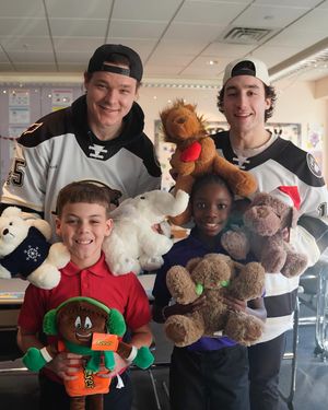 Image post by @thehersheybears on Instagram