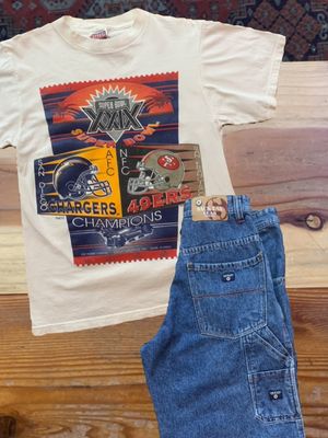 Image post by @little.red.door.pre.loved on Instagram