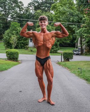 Image post by @caseykellyfit on Instagram