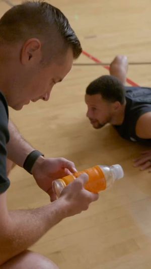 Video post by @StephenCurry30 on Twitter/X