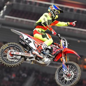 Image post by @racerxonline on Instagram