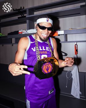 Image post by @gleaguesuns on Instagram