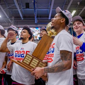 Image post by @au_mbasketball on Instagram