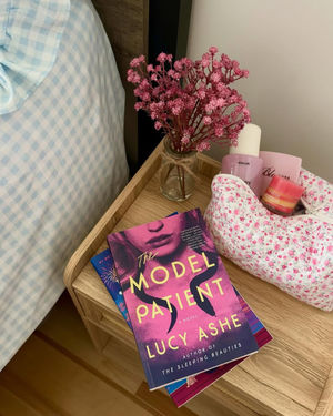 Image post by @booksparks on Instagram