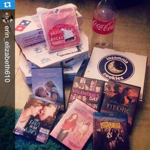 Image post by @insomniacookies on Instagram
