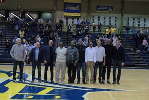 Image post by @Augustana Basketball on Facebook