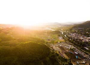 Image post by @chrislholder on Instagram