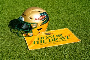 Image post by @uab_fb on Instagram
