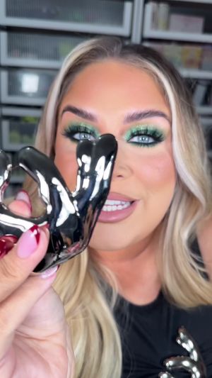 Video post by @beckymorganmakeup on TikTok