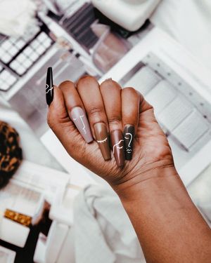Image post by @piecesofonye on Instagram