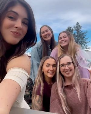 Image post by @_sarahdesimone_ on Instagram