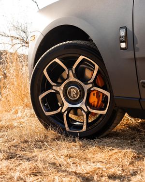 Image post by @rollsroycecarsna on Instagram
