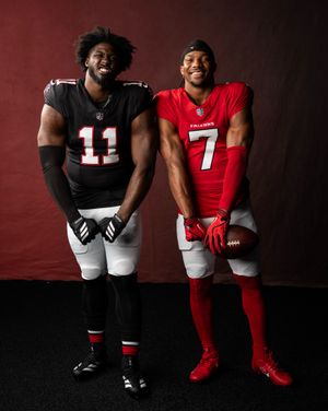 Image post by @falconsfits on Instagram