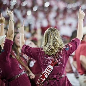 Image post by @ou_rufneks.lilsis on Instagram