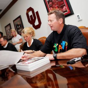 Image post by @ou_volleyball on Instagram