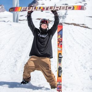 Image post by @j_skis on Instagram